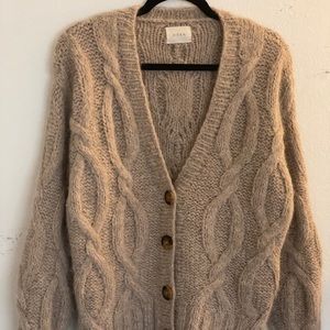DOÉN Cardigan M, ( Made with baby Alpaca )